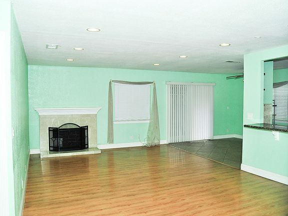 3rd image of 2604 Rivermont Ct