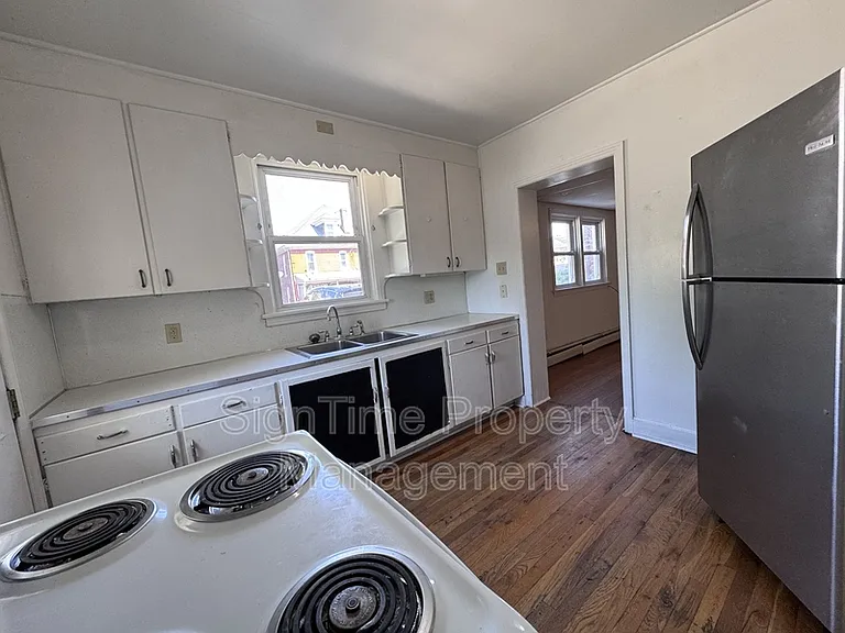 821 Washington Ave #1W — Photo 16