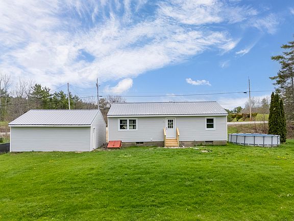3rd image of 154 Barber Road