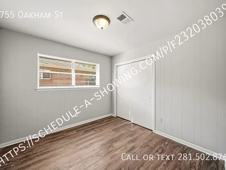 5755 Oakham St — Photo 5