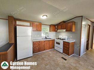 60 Noble Ln, Rome, NY 13440