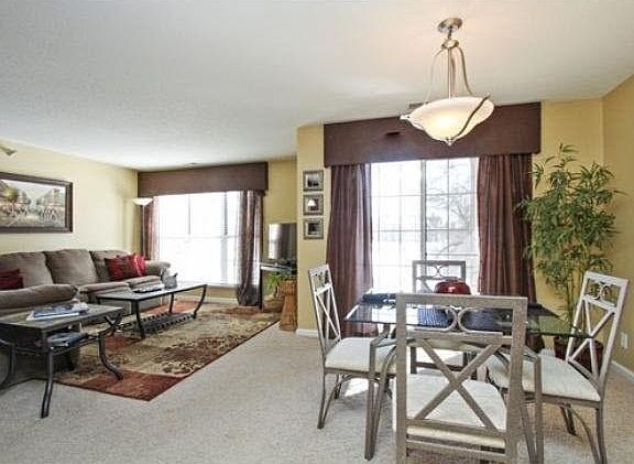 3rd image of 5998 Chasewood Parkway
