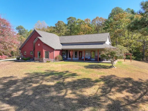 907 Oakgrove Rd, Royal, AR 71968