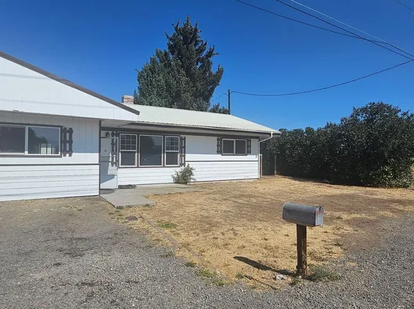 870 NW Commercial St, Madras, OR 97741
