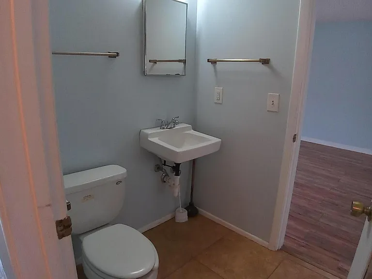 1800 University Ln #106 — Photo 19