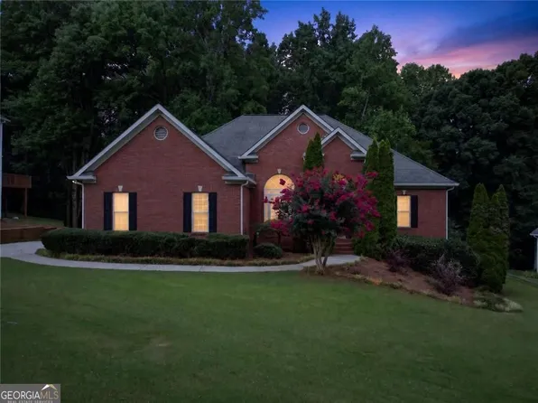 1270 Harvest Ln, Hoschton, GA 30548