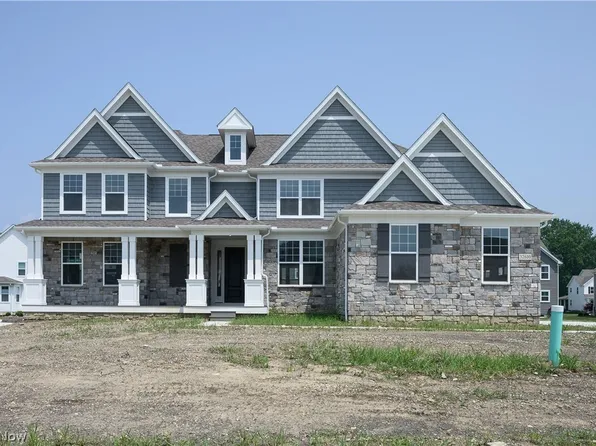 32610 Trillium Ct, Avon Lake, OH 44012