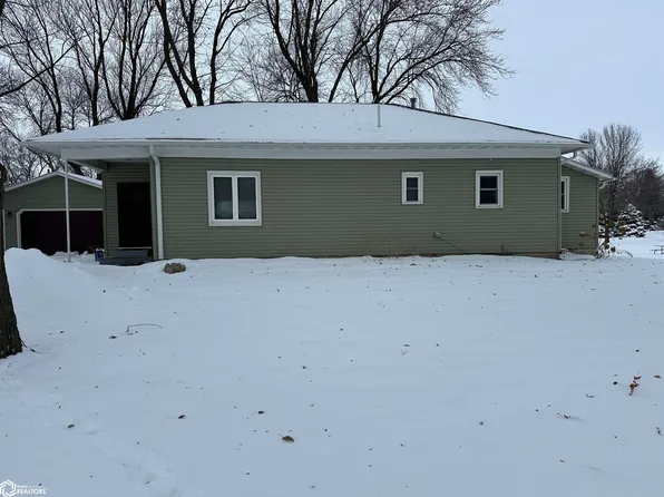 306 5th St N, Dakota City, IA 50529