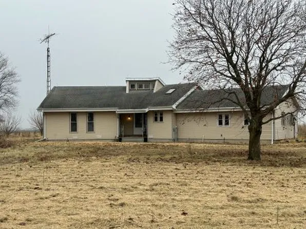 10940 S Dwight Rd, Dwight, IL 60420