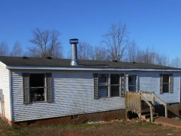 337 Hill Creek Rd, Dry Fork, VA 24549