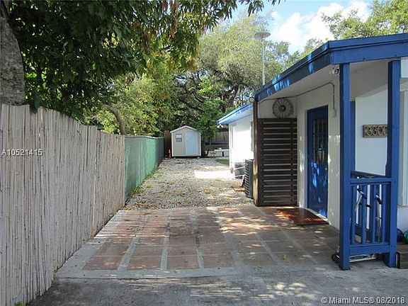3rd image of 3300 Charles Ave
