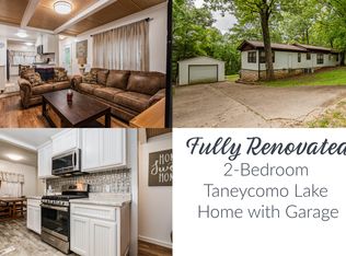787 Wallace Dr, Rockaway Beach, MO 65740