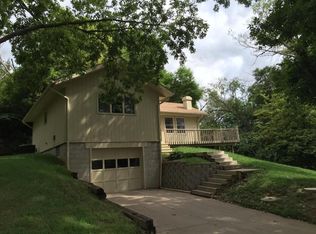 19010 Perry Rd, Council Bluffs, IA 51503