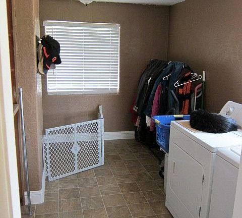 5th image of 2769 Plaza Way