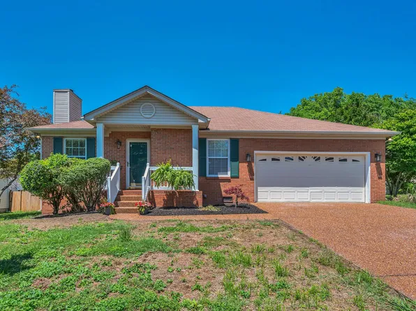 204 Nathan Dr, Goodlettsville, TN 37072