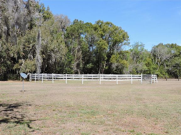 5th image of 148 Denver Rd