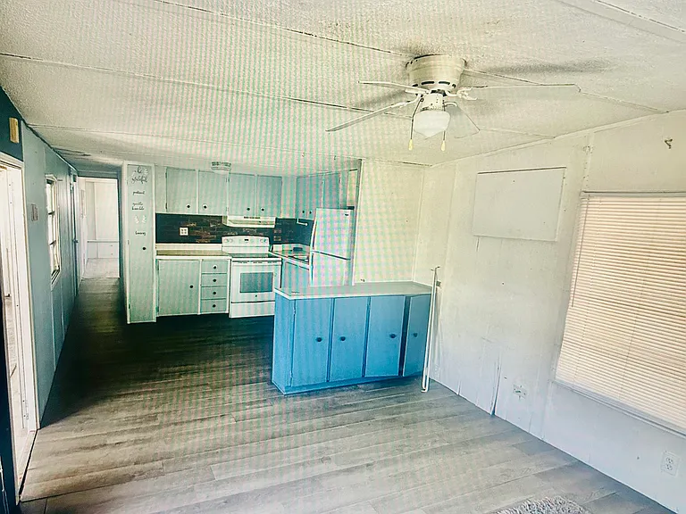 8705 S Tamiami Trl #76 — Photo 2