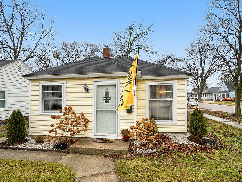 1st image of 434 Harrison Ave