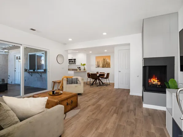 1230 Caminito Septimo, Cardiff, CA 92007