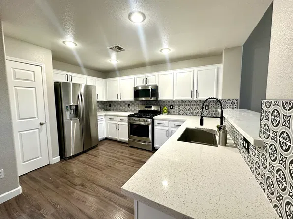 9165 Spoonbill Ridge Pl, Las Vegas, NV 89143
