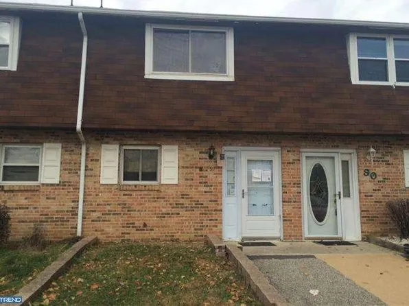 91 La Cascata Tnhs, Clementon, NJ 08021