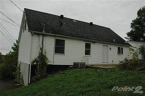 2nd image of 211 4th St