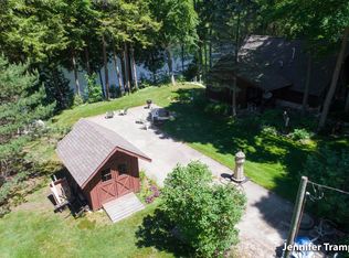 6073 E Dave St, Newaygo, MI 49337