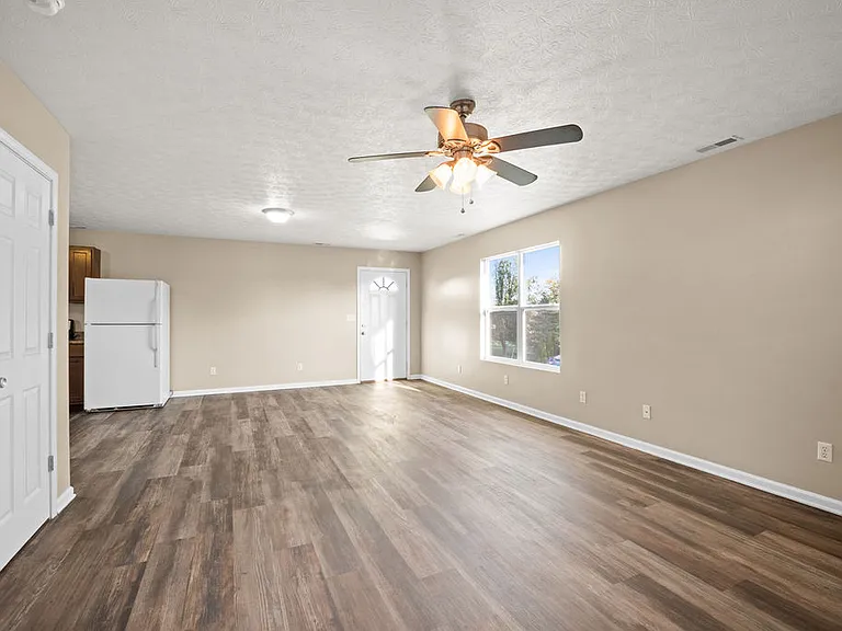 45 Private Road 15 S #B — Photo 2