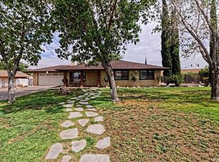 13065 El Rio Rd, Victorville, CA 92392