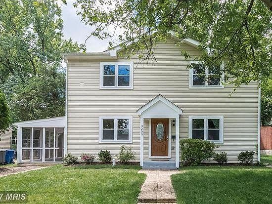 1st image of 3209 Elmwood Dr