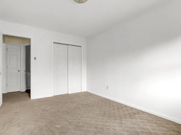 20-39 49th Street image 21 of 37