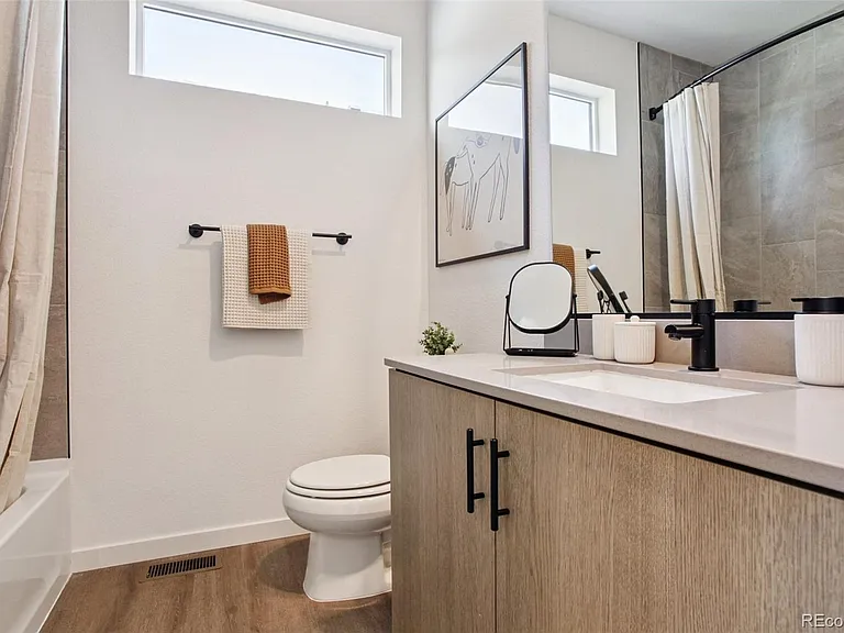 6565 Meade Ct — Photo 17