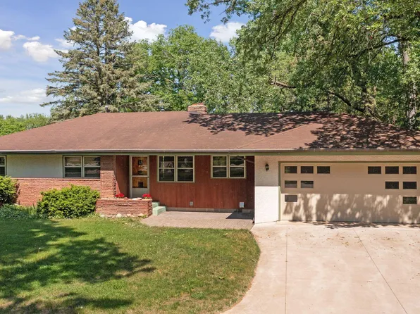 8408 Riverview Ln, Minneapolis, MN 55444