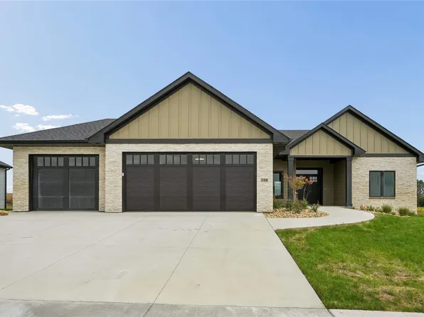 240 Howard Ave NW, Swisher, IA 52338