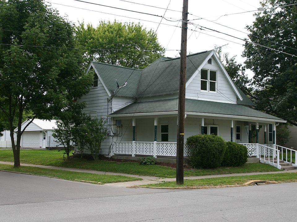 1st image of 327 N Broadway St
