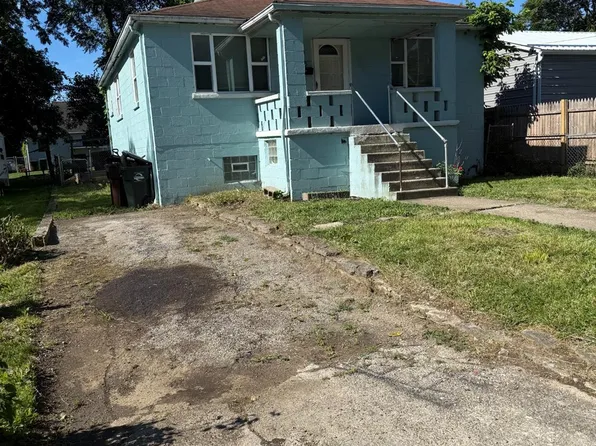 955 Simmons Ave, Cincinnati, OH 45215
