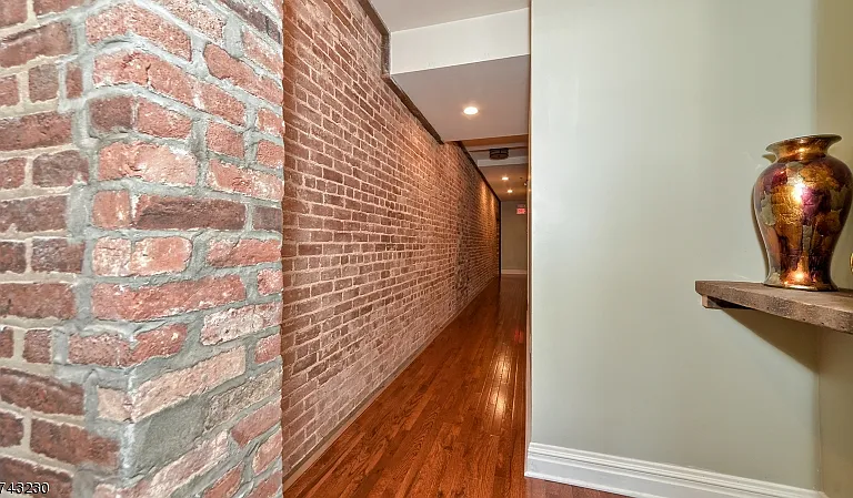 28 W Main St #2D — Photo 6