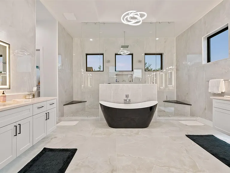 235 Canyon Turn Trl — Photo 14