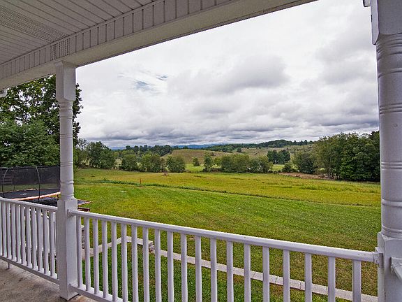 2nd image of 420 Fort Springs Rd