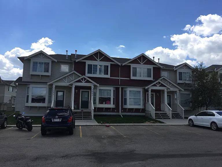 703 Luxstone Lndg SW #1602 — Photo 2