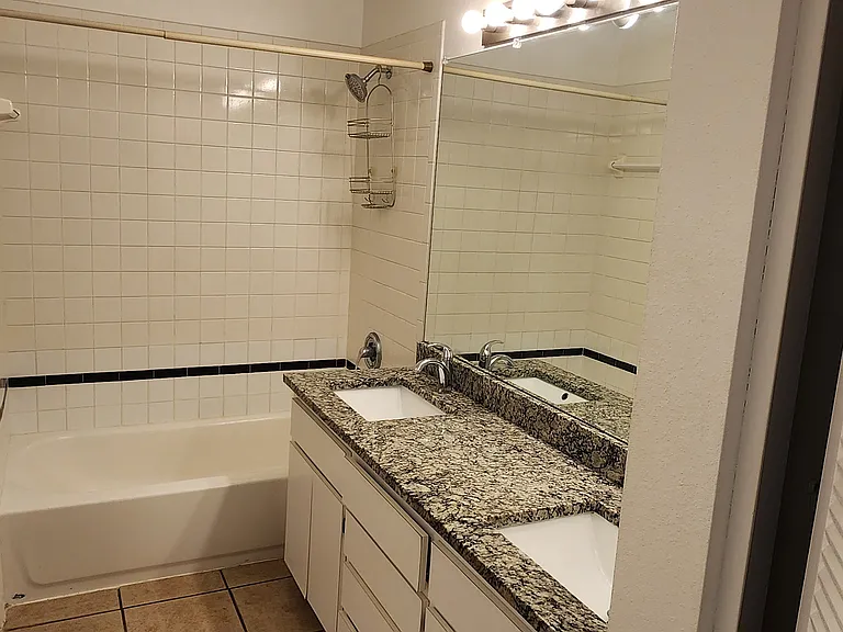 2898 Thaxton Dr #73 — Photo 14