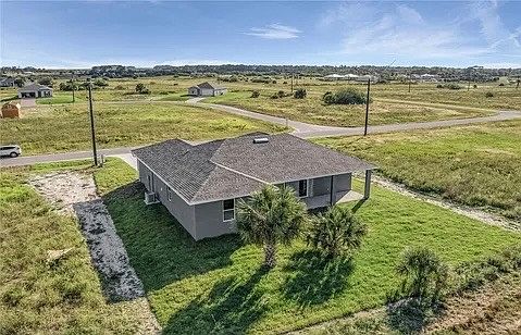 2nd image of 106 Plantation Dr