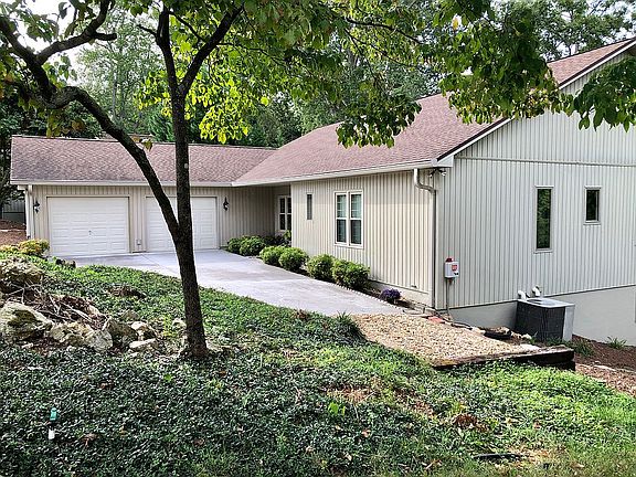 3rd image of 163 Saloli Way