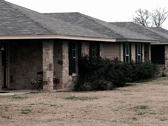 Exterior 1