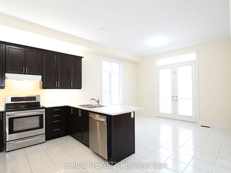 64 Cayton Cres — Photo 42