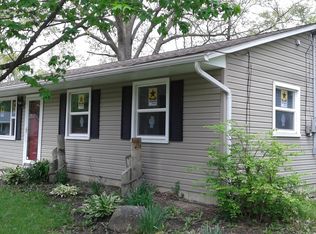 1481 Forestview Dr, Vermilion, OH 44089