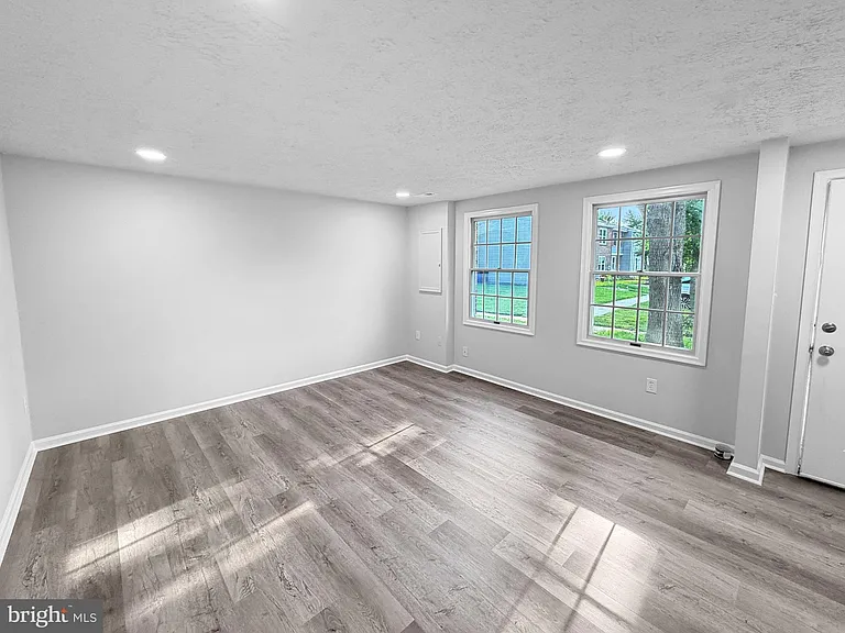 6723 Kernel Ct — Photo 5