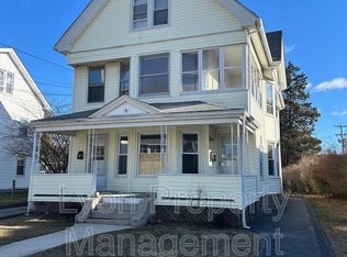 16 West St APT 1, Westerly, RI 02891