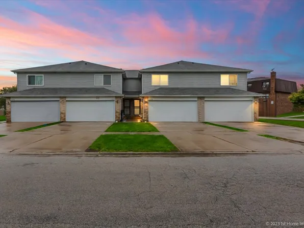 1636 Carole Ln, Chicago Heights, IL 60411