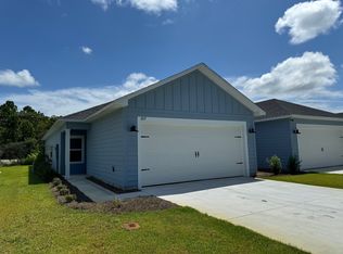 207 Mosaic Dr, Port Saint Joe, FL 32456